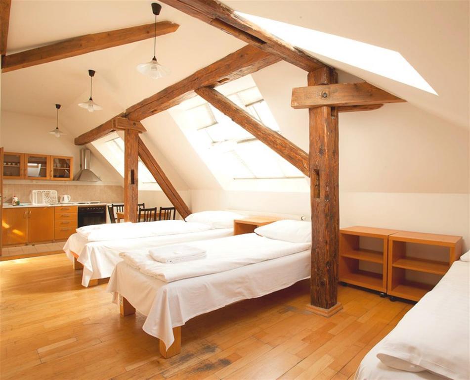 Travellers Hostel Praha Εξωτερικό φωτογραφία