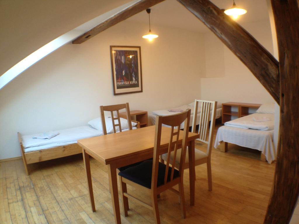 Travellers Hostel Praha Δωμάτιο φωτογραφία